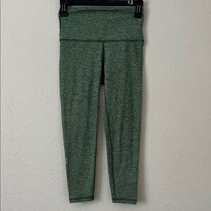 FLEO El Toro Green Athletic Leggings in Size S